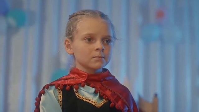 девочка и робот для ОПК