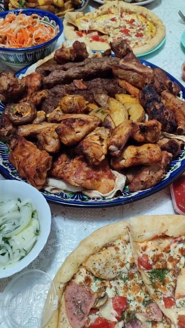 Отмечаем сразу несколько событий!