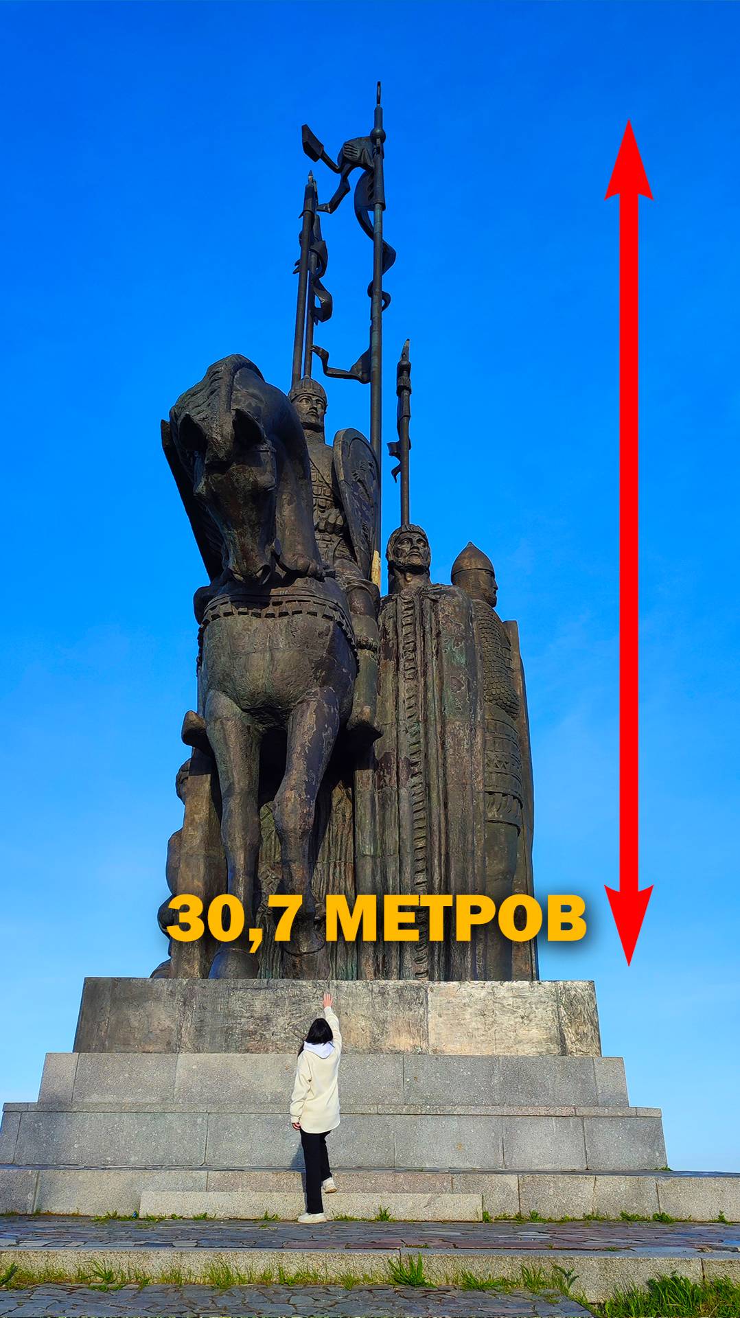 Один из самых высоких памятников на Северо-Западе России