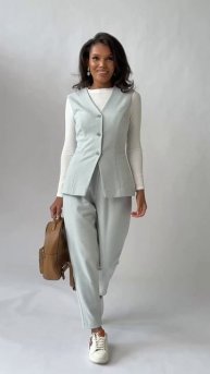 Теплая костюмная ткань с рисунком «елочка» - вечный тренд!