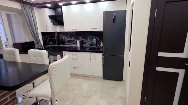 Пр-т Ленина 44 студия 8 этаж