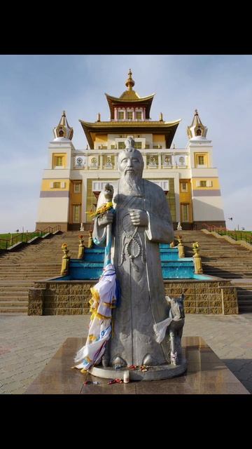 Республика Калмыкия. #truckdriver #монумент #дальнобойщики #путешествия #степь