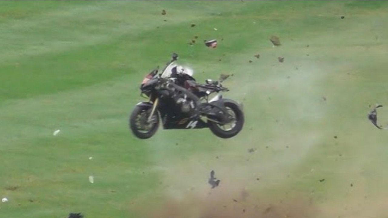 Падения, крушения, вылеты с трассы. Moto GP