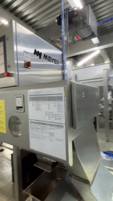 Производственная линия с фотосепаратором и рентген-детектором Meyer!