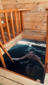 Окунуться в купель в деревне✔️