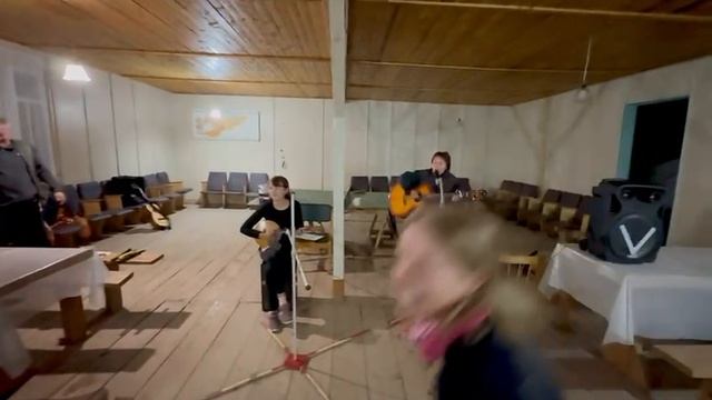 Киргизия, МАЛ Памир 2025. Пляски под Королёву Band" Пой, зима