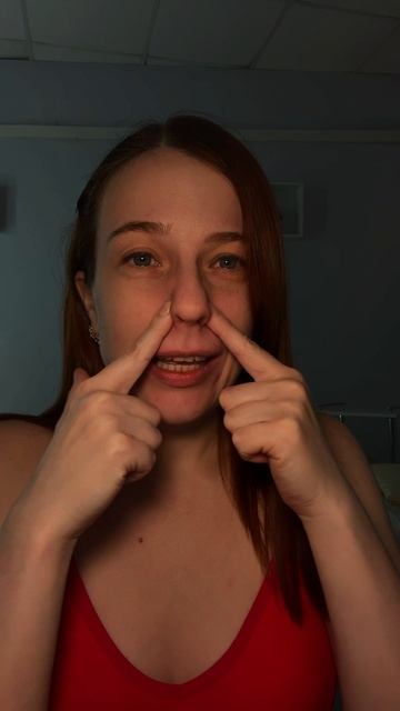 Убираем носогубные складки