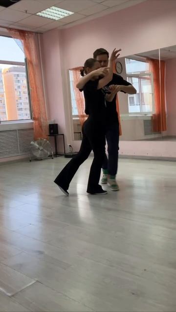 KIZOMBA.
