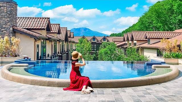 Le Grand Karuizawa H & R — отель-онсэн в горах Японии. Отличное место для летнего отдыха