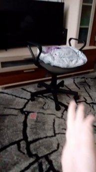 это оооооочень лёгкий трюк я его выучил за 5 минут