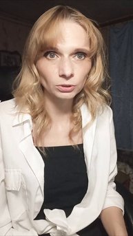А может он не хочет в отношения с вами?