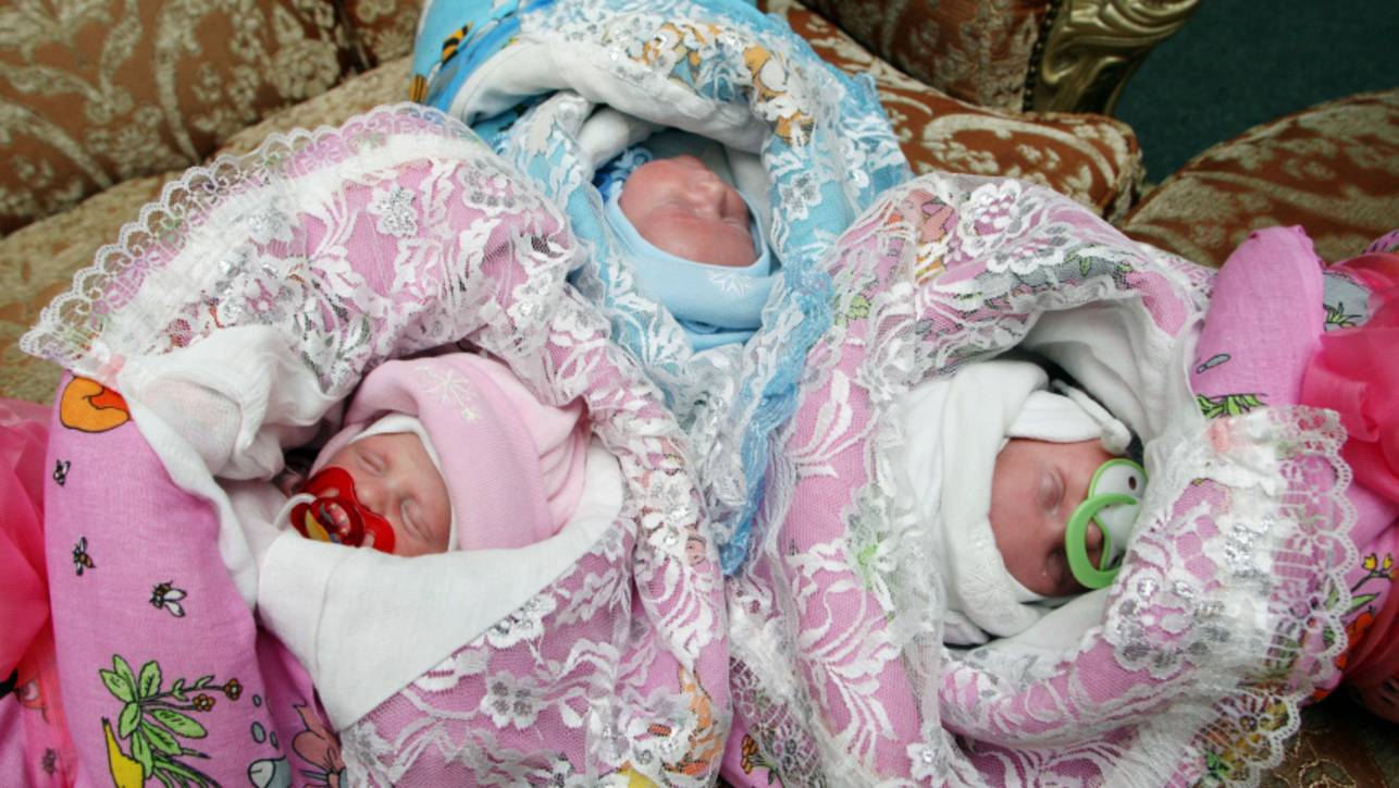 «Счастье, которое не нужно откладывать»: в России разрабатывают новые меры поддержки семей