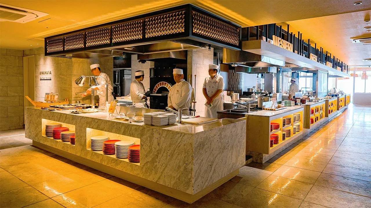 Окунитесь в атмосферу японского курорта в отеле Onsen с сервисом «всё включено»