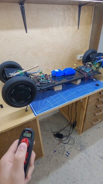 Прошил платы гироскутера и подключил пульт дистанционного управления Hot RC DC-600 #самоделки #diy