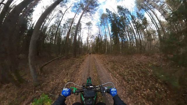 закрываем эндуро сезон 26 окт 2025 через лес