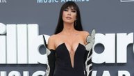 Похвасталась фигурой: Меган Фокс вышла в свет впервые после рождения дочери