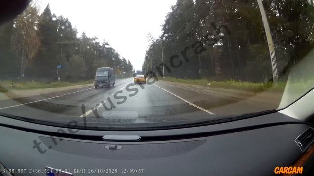 ДТП на Можайскои шоссе "Дерево упало на такси"