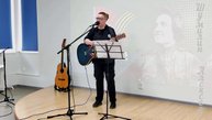 18) "Под звуки стихов и песен" (Ольга Канск, песня группы "7Б" "Знаю будет").