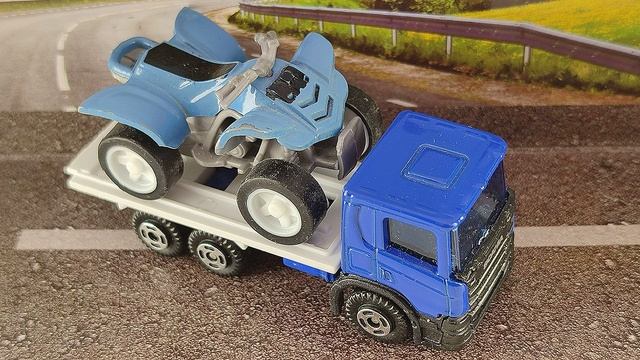 SCANIA С КВАДРАЦИКЛОМ