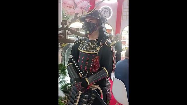 самурай на выставке индустрии красоты InterCharm 2025