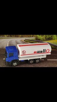 SCANIA БЕНЗОВОЗ