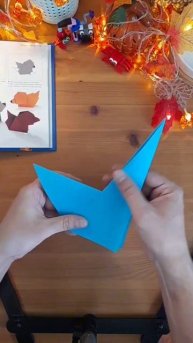 Origami barking dog timelapse short video