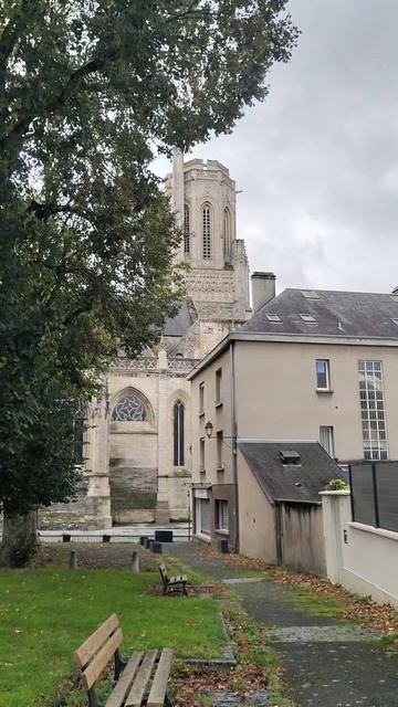 28 октября Церковь Нотр-Дам де Сен-Ло(Нормандия, Франция) #врек #вленту #популярное #франция #отпуск