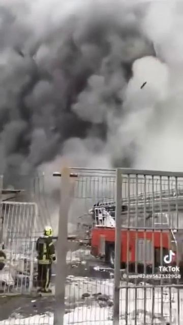 Склад компании "Оптима-Фарм", одного из главных поставщиков медикаментов на Украине, Киев.