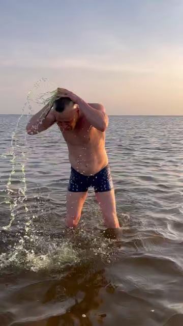 Смываем ирокез в заливе.