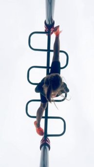 Как вам такой шпагат? #спорт #акробатика #растяжка #шпагат #чирбелка #дашабелка