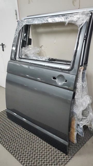 дверь сдвижная правая Volkswagen transporter t6