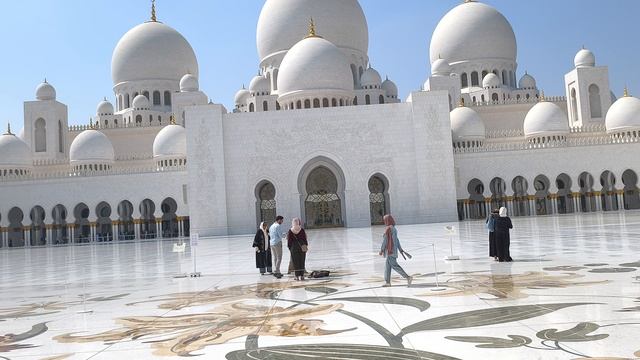 Мечеть Шейха Заида 2