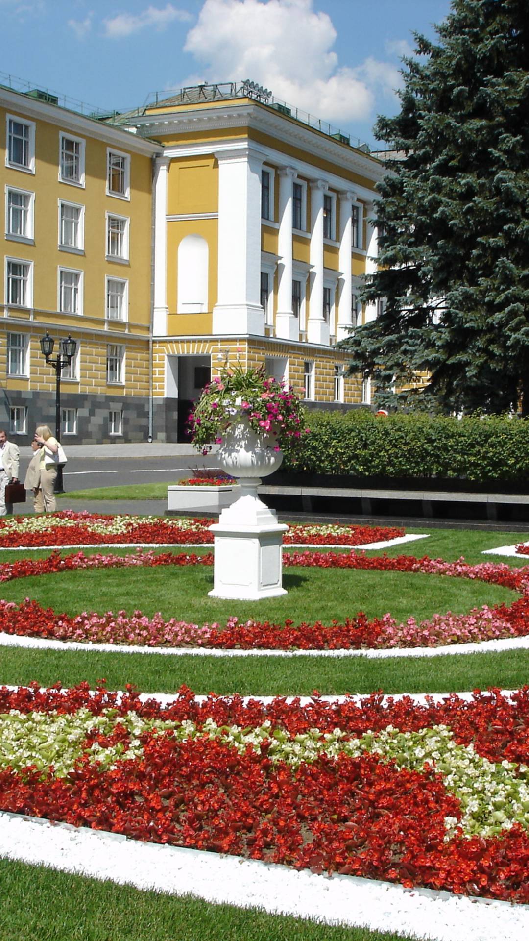цветник в Кремле
