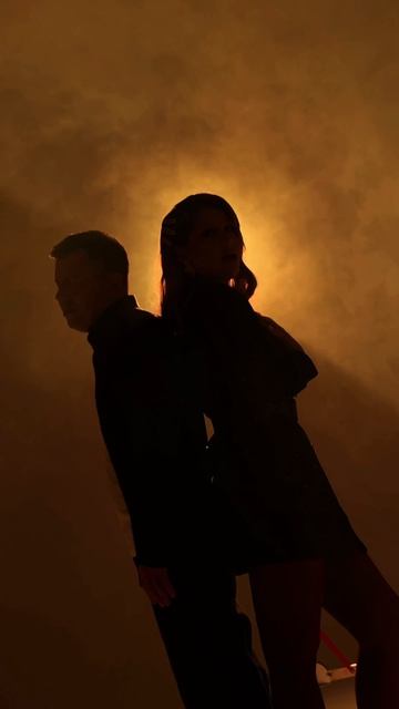 Уже сегодня в 00:00 премьера нашего нового трека «Воспоминания»!Спасибо, что ждёте вместе с нами🔥