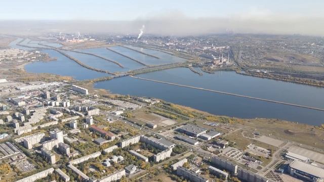 Магнитогорск и река Урал с высоты птичьего полёта