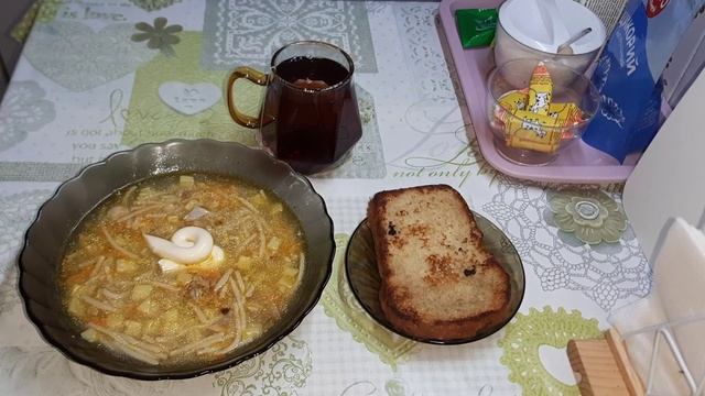 Питаюсь месяц на 6000 руб. День № 2 и 3. Рис с курицей, сырные лодочки.