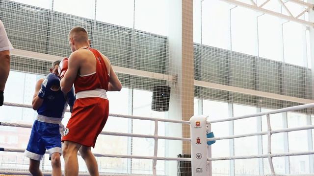 Владимир Стрыгин (участник чемпионата мвд по боксу)