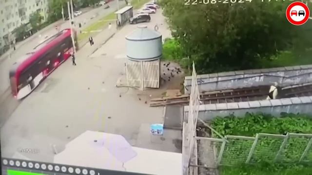 НЕ для ЭМОЦИОНАЛЬНЫХ !! Ужасные аварии и ДТП. Зазевался и въехал в колонну автомобилей и многое д..