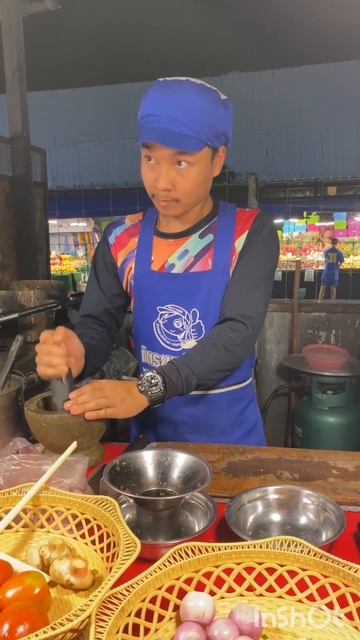 Этот поваренок готовит самый вкусный Том Ям