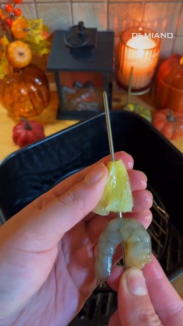 Шашлычки из креветок с ананасом 🍤🍍