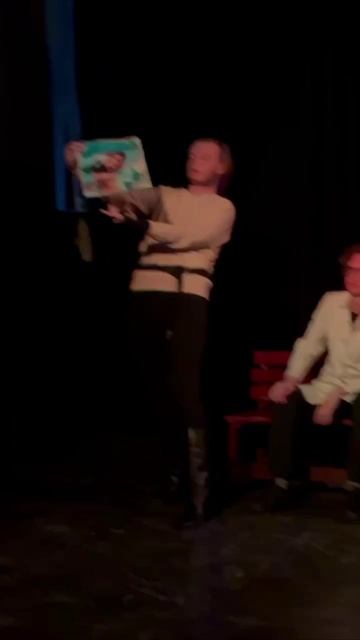 2_5449839128076126776.MP4