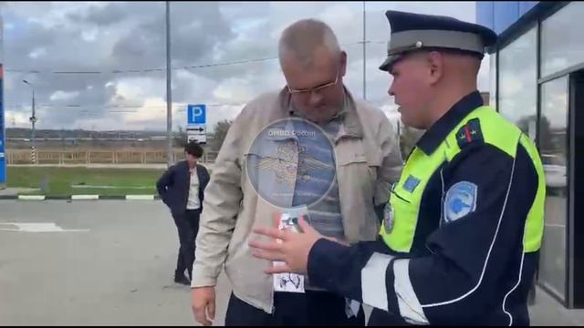 В Анапе сотрудники Госавтоинспекции провели разъяснительные беседы на автозаправочных станциях