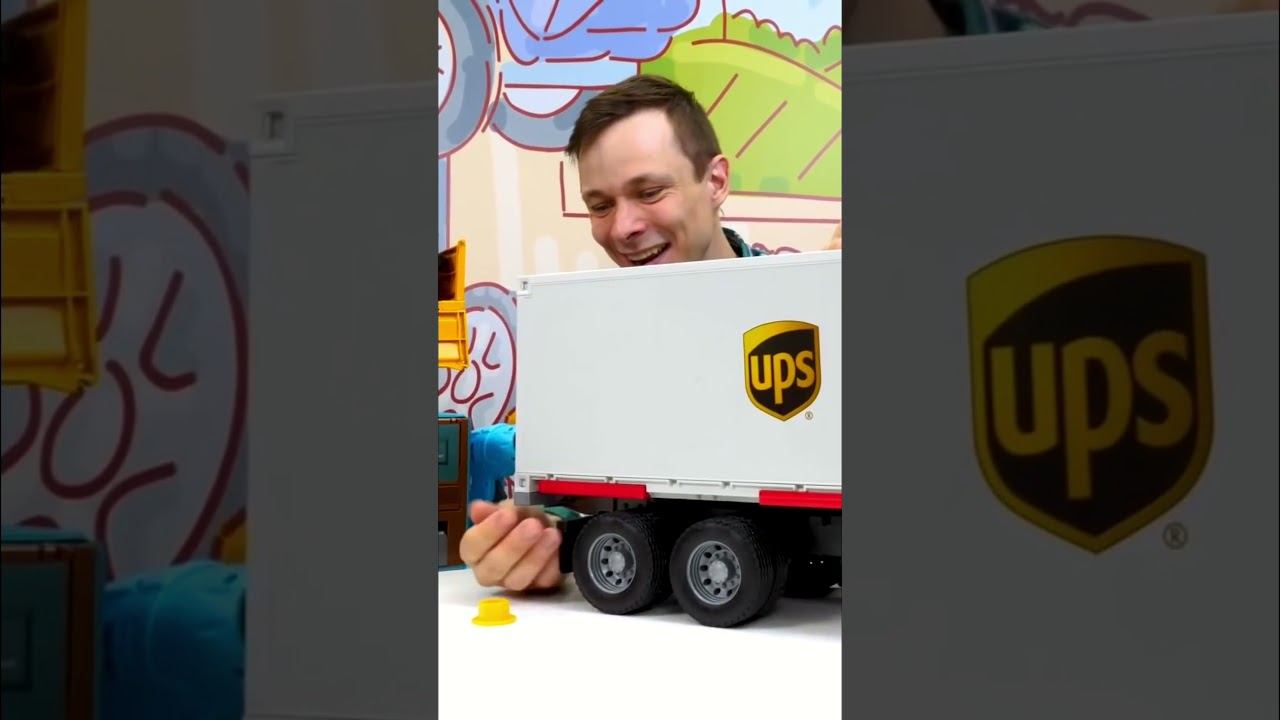 Особый груз для Бен 10 прибыл. Но его хотят украсть! #игрушки #машинкидлядетей #длядетей