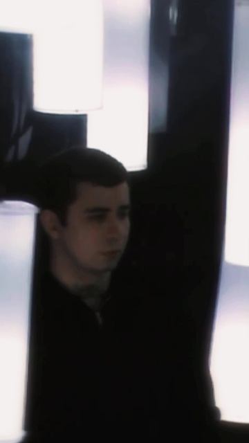 Мама прости меня хоть я бессовестный..Мама спаси меня…