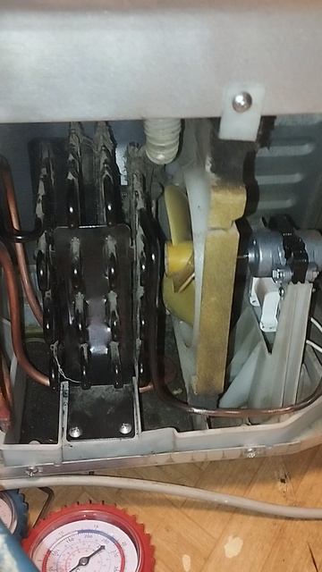 Ремонт холодильников в Твери. Ремонт холодильника Лдж. Утечка фреона.Замена вентилятора.