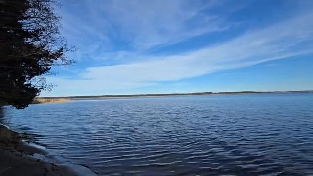 1983.г . И мир оглядывается назад и Мир заснул. Послание на песке