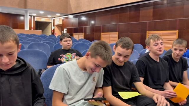 Творческая мастерская Своих не бросаем