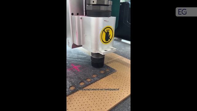 Плоттер для резки резины AOL1625 насадка 2