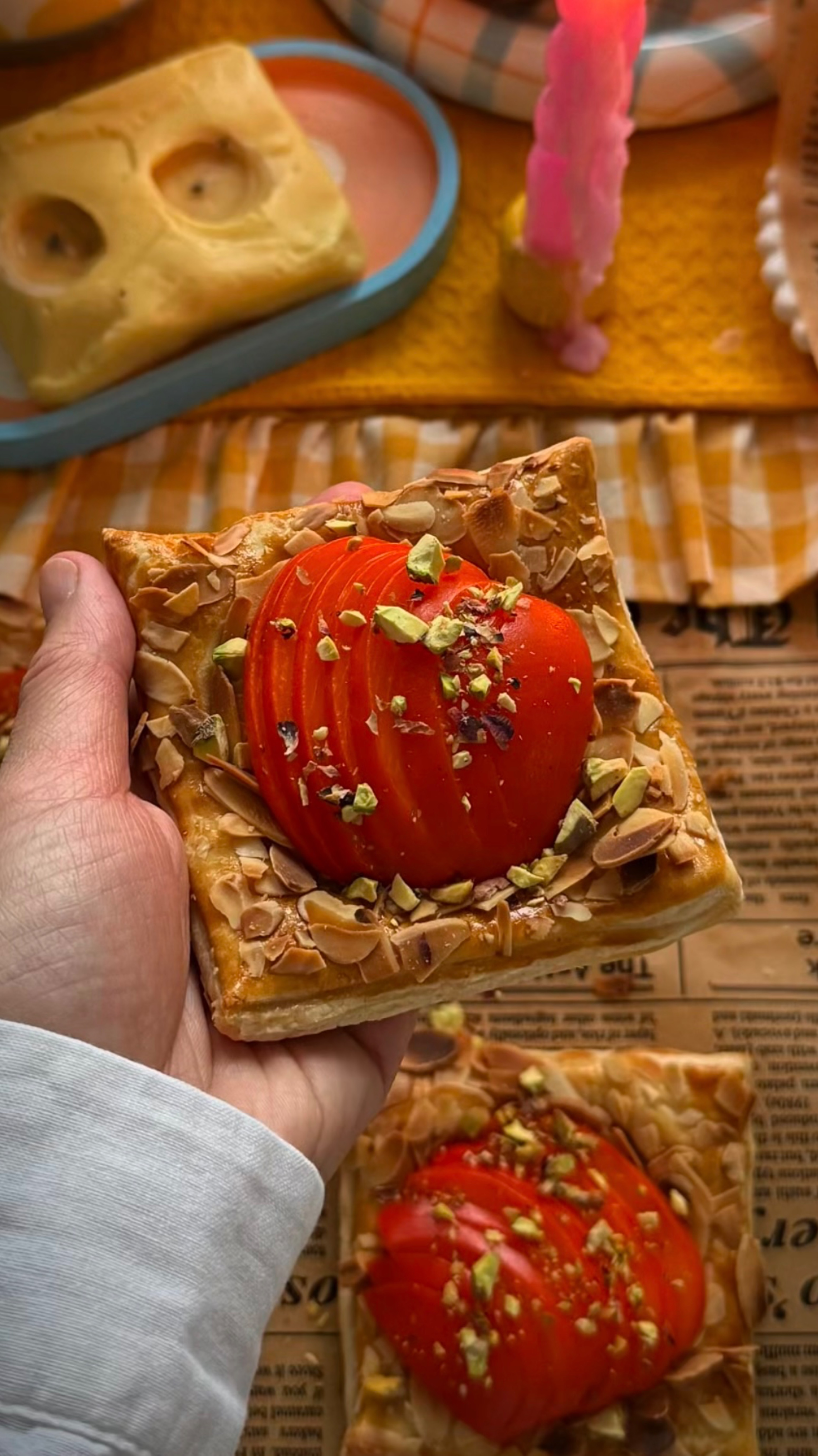 Безумно вкусные слойки с хурмой 🤤