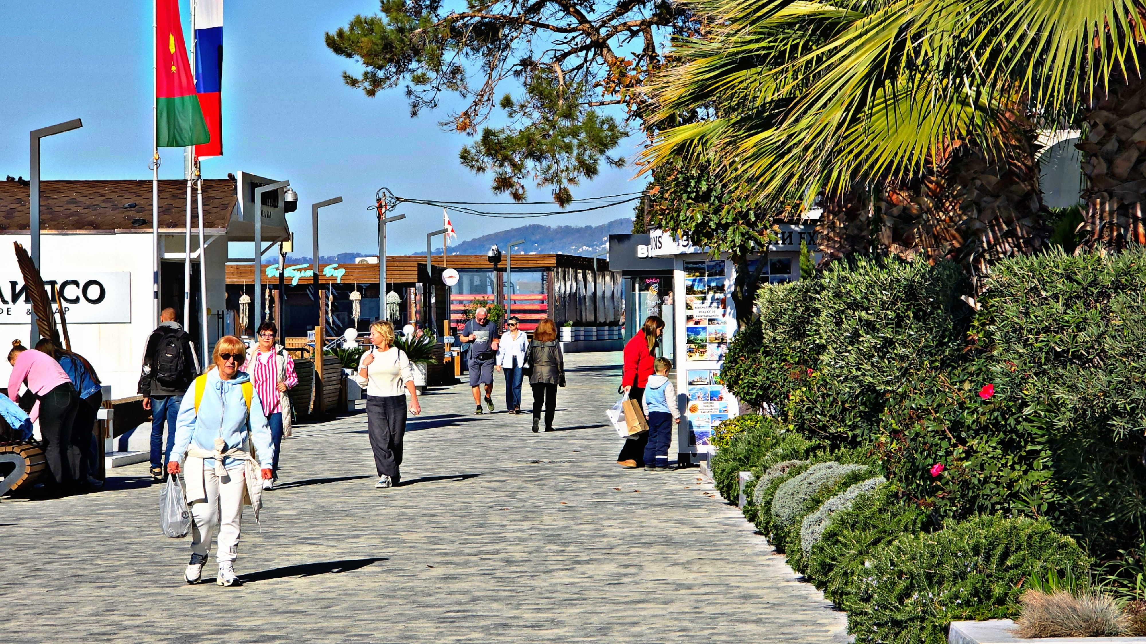 ✅️🌴2 НОЯБРЯ В АДЛЕРЕ:+17 ТЕПЛА, МОРЕ+19°,ПО УЛ.МИРА ЧЕРЕЗ ГОГОЛЯ К МОРЮ.+ МЕЖСЕЗОНЬЯ И ЛУЧШИЕ МЕСТА